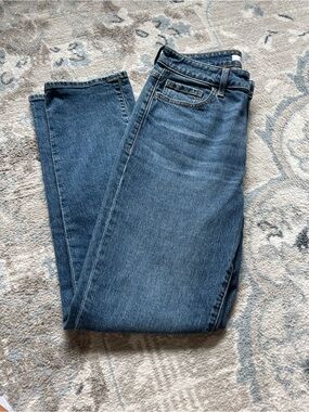 Willow and Root The Mom Jean Women's Blue Jeans